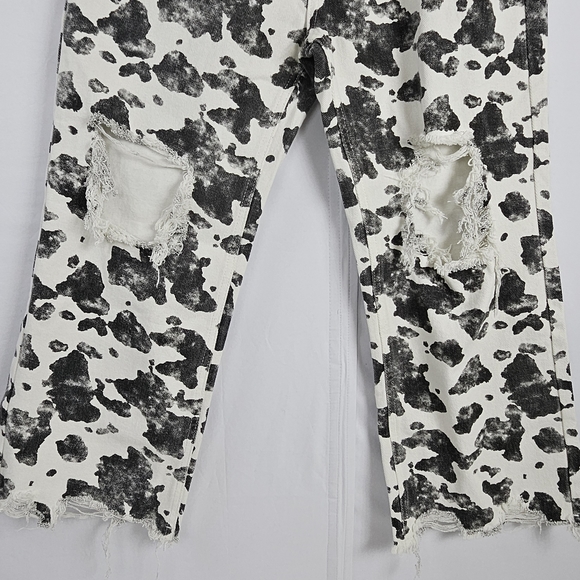 NWT Blue Buttercup Factory distressed cow print pants size large - Picture 3 of 15